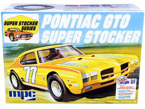 Load image into Gallery viewer, Skill 2 Model Kit 1970 Pontiac GTO Super Stocker 1/25 Scale Model by MPC

