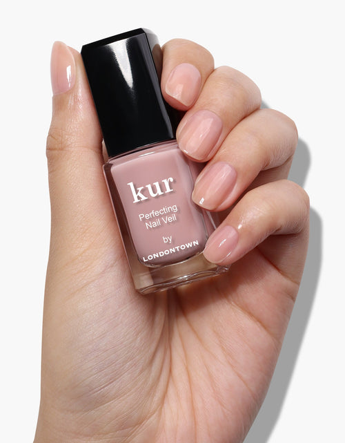 Load image into Gallery viewer, Perfecting Nail Veil #4 by LONDONTOWN
