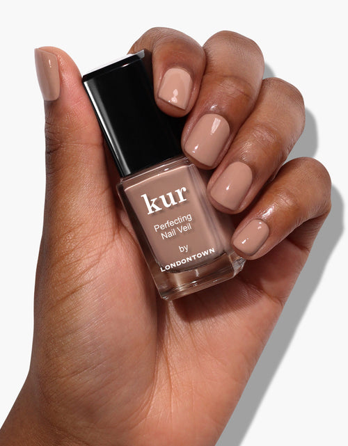 Load image into Gallery viewer, Perfecting Nail Veil #6 by LONDONTOWN
