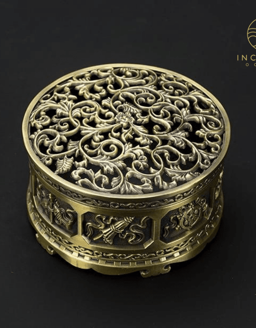 Load image into Gallery viewer, Nepalese Classic Metal Incense Holder by incenseocean
