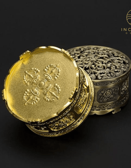 Load image into Gallery viewer, Nepalese Classic Metal Incense Holder by incenseocean
