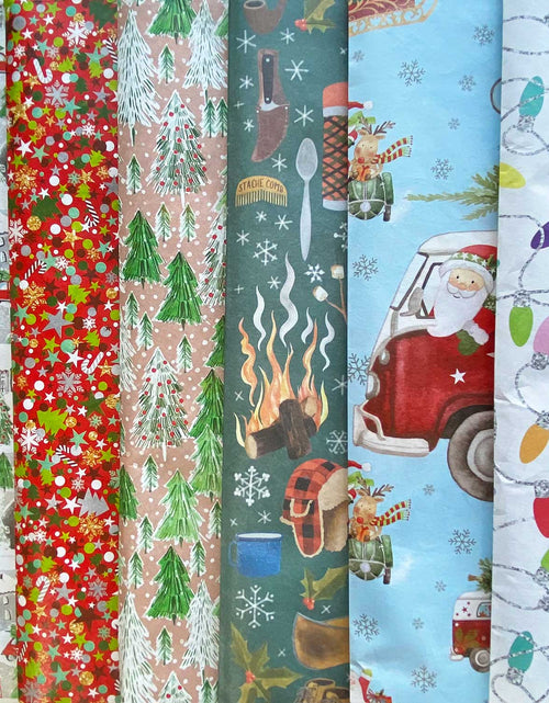 Load image into Gallery viewer, 12 Count Large Christmas Decorative Foam Padded Mailing Envelopes by Present Paper
