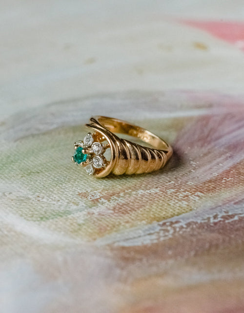 Load image into Gallery viewer, Vintage Ring 1980's Ring Sapphire and Clear Swarovski Crystal 18k Gold Antique Womans Jewelry R2704 by PVD Vintage Jewelry
