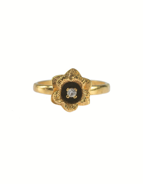 Load image into Gallery viewer, Vintage Flower Ring Clear Crystal 18k Yellow Gold Electroplated by PVD Vintage Jewelry
