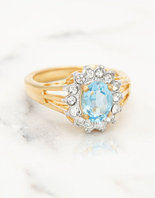 Load image into Gallery viewer, Vintage Jewelry Genuine Stone or Crystal Surrounded by Clear Austrian Crystals Ring Made in the USA by PVD Vintage Jewelry
