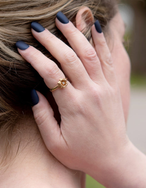 Load image into Gallery viewer, Vintage Flower Ring Clear Crystal 18k Yellow Gold Electroplated by PVD Vintage Jewelry
