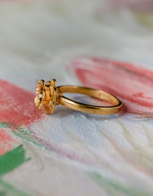 Load image into Gallery viewer, Vintage Flower Ring Clear Crystal 18k Yellow Gold Electroplated by PVD Vintage Jewelry
