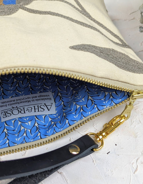 Load image into Gallery viewer, Blue Poppy Wristlet Purse by Ash &amp; Rose
