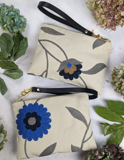 Load image into Gallery viewer, Blue Poppy Wristlet Purse by Ash &amp; Rose
