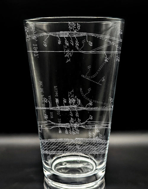 Load image into Gallery viewer, PATENT Pint Glasses by LumEngrave
