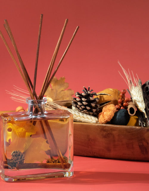 Load image into Gallery viewer, Pumpkin Patch Reed Diffuser by Andaluca Home
