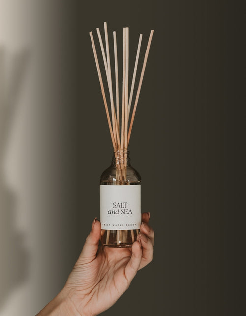 Load image into Gallery viewer, Salt and Sea Clear Reed Diffuser by Sweet Water Decor
