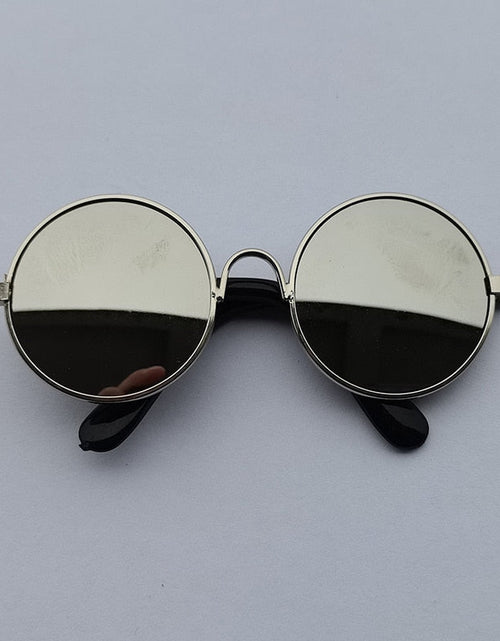 Load image into Gallery viewer, Pets' Stylish Sunglasses/ Shades by Dach Everywhere
