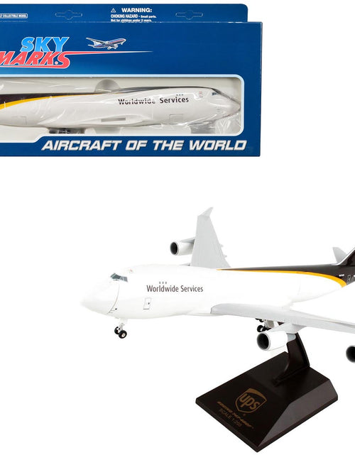 Load image into Gallery viewer, Boeing 747-400F Commercial Aircraft with Landing Gear "UPS Worldwide Services" (N572UP) White and Brown (Snap-Fit) 1/200 Plastic Model by Skymarks
