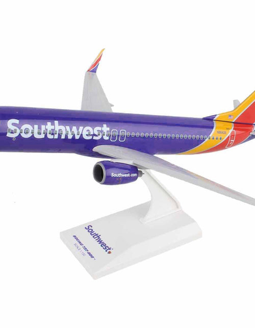 Load image into Gallery viewer, Boeing 737-800 Commercial Aircraft "Southwest Airlines - Heart One" (N8642E) Blue with Striped Tail (Snap-Fit) 1/130 Plastic Model by Skymarks
