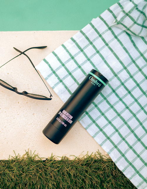 Load image into Gallery viewer, Sunscreen — SPF 40 by Ombré Men

