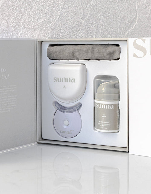 Load image into Gallery viewer, SunnaSmile Advanced Home Whitening Kit by Sunna
