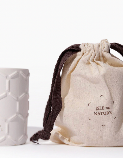 Load image into Gallery viewer, Pagua Bay Votive Candle by Isle de Nature
