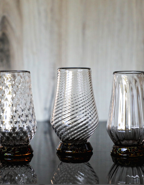 Load image into Gallery viewer, Neat Pour Glass, Hand-Blown - BiC Originals by Bull In China
