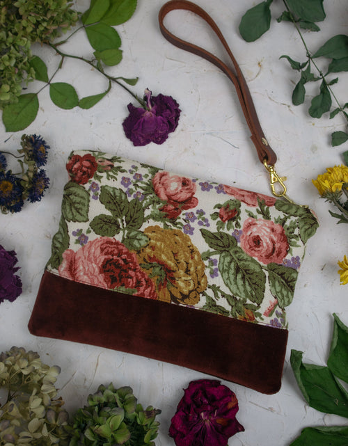 Load image into Gallery viewer, The Fall Bouquet Wristlet Purse by Ash &amp; Rose

