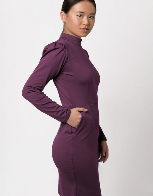 Load image into Gallery viewer, Turtleneck Tulip by SUGOPETITE
