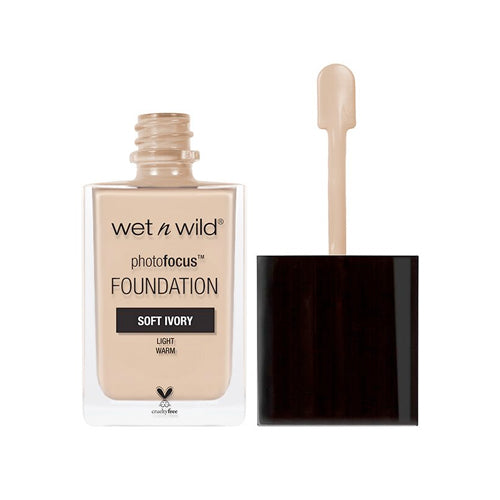 Load image into Gallery viewer, WET N WILD Photo Focus Foundation - Soft Ivory
