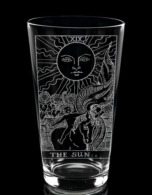 Load image into Gallery viewer, RIDER-WAITE TAROT CARD Pint Glasses by LumEngrave
