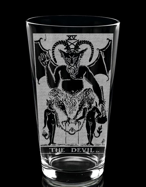 Load image into Gallery viewer, RIDER-WAITE TAROT CARD Pint Glasses by LumEngrave
