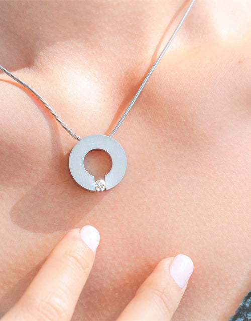 Load image into Gallery viewer, PT100W B.Tiff Malfinia Pendant by B.Tiff New York
