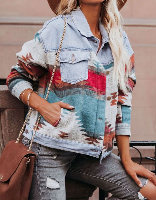 Load image into Gallery viewer, Geometric Button Up Long Sleeve Jacket

