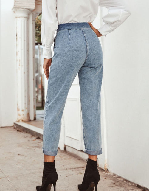 Load image into Gallery viewer, Tied Straight Leg Jeans with Pockets
