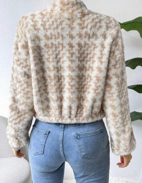 Load image into Gallery viewer, Zip Up Long Sleeve Fuzzy Outerwear
