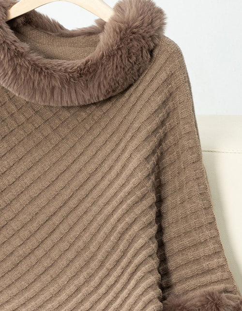 Load image into Gallery viewer, Fuzzy Trim Texture Three-Quarter Sleeve Poncho
