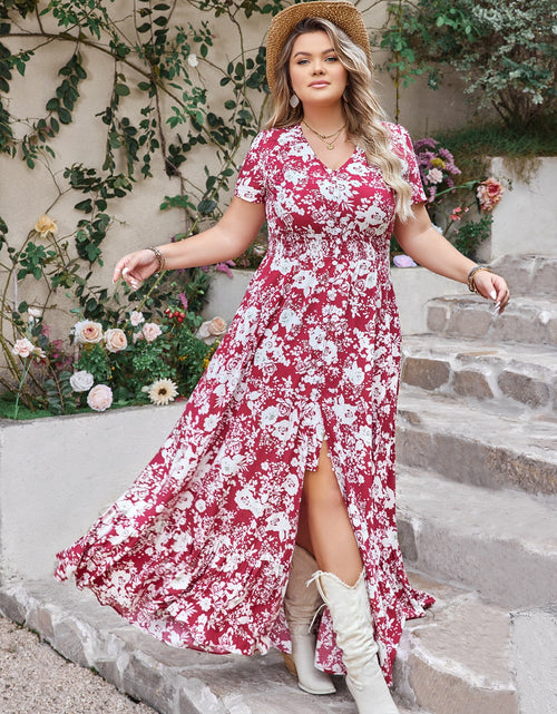 Load image into Gallery viewer, Plus Size Slit Printed V-Neck Maxi Dress
