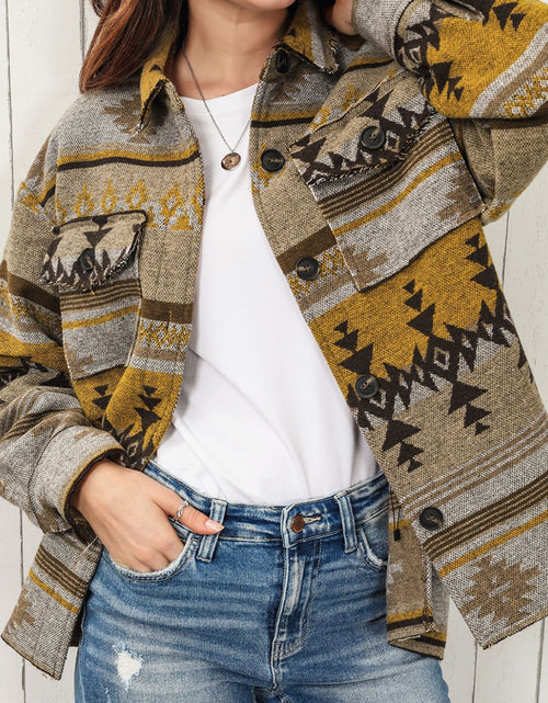 Load image into Gallery viewer, Pocketed Geometric Collared Neck Jacket
