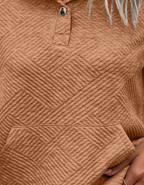 Load image into Gallery viewer, Geometric Snap Button Long Sleeve Sweatshirt
