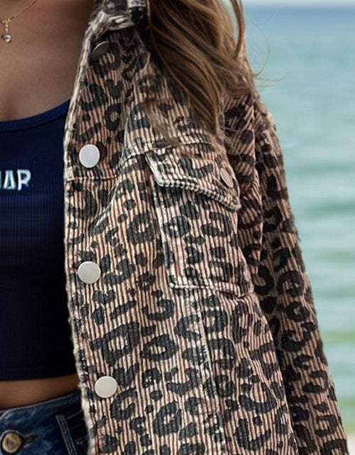 Load image into Gallery viewer, Leopard Button Down Long Sleeve Jacket
