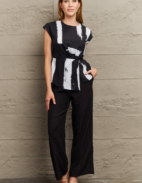 Load image into Gallery viewer, Perfee Printed Round Neck Short Sleeve Blouse
