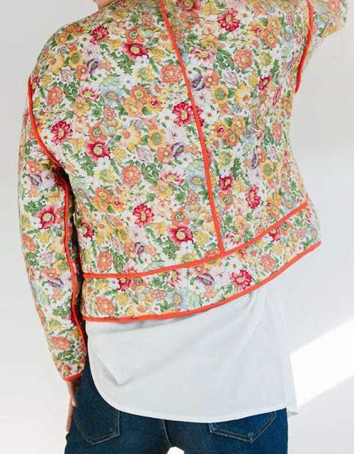 Load image into Gallery viewer, Floral Button Up Long Sleeve Winter Coat
