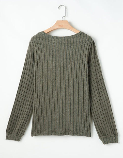 Load image into Gallery viewer, Leopard Round Neck Long Sleeve T-Shirt

