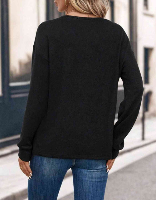 Load image into Gallery viewer, Round Neck Long Sleeve T-Shirt
