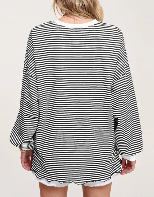Load image into Gallery viewer, Contrast Striped Long Sleeve Sweatshirt
