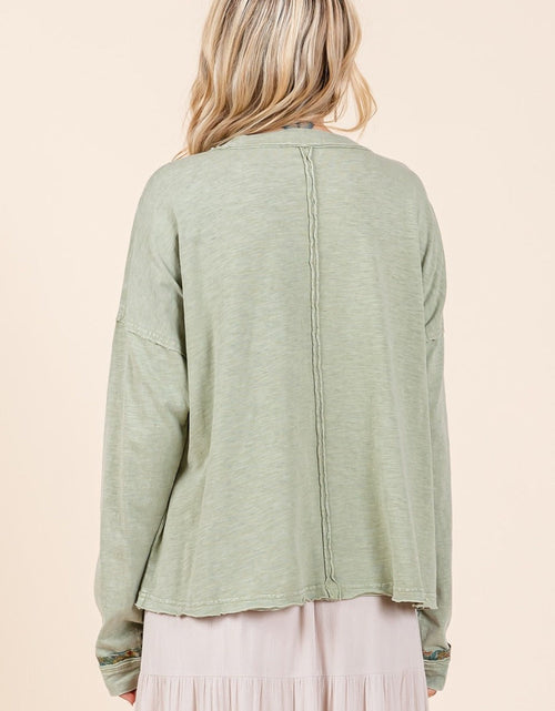 Load image into Gallery viewer, Mittoshop Mineral Wash Star Patch Long Sleeve T-Shirt
