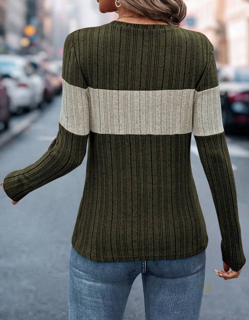 Load image into Gallery viewer, Color Block Round Neck Long Sleeve Top
