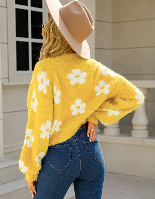Load image into Gallery viewer, Angel Wings Floral Open Front Fuzzy Cardigan
