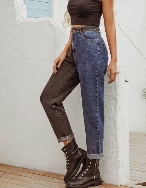 Load image into Gallery viewer, Two Tone Straight Leg Jeans
