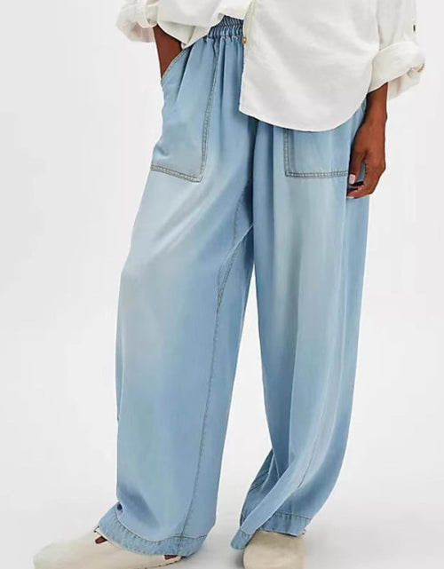 Load image into Gallery viewer, Wide Leg Jeans
