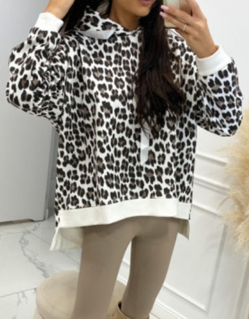 Load image into Gallery viewer, Leopard Dropped Shoulder Hoodie
