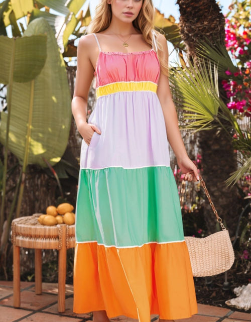 Load image into Gallery viewer, Color Block Flowy Tiered Maxi Dress with Pockets
