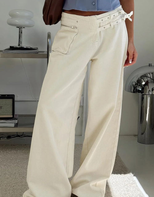 Load image into Gallery viewer, Wide Leg Jeans with Pockets
